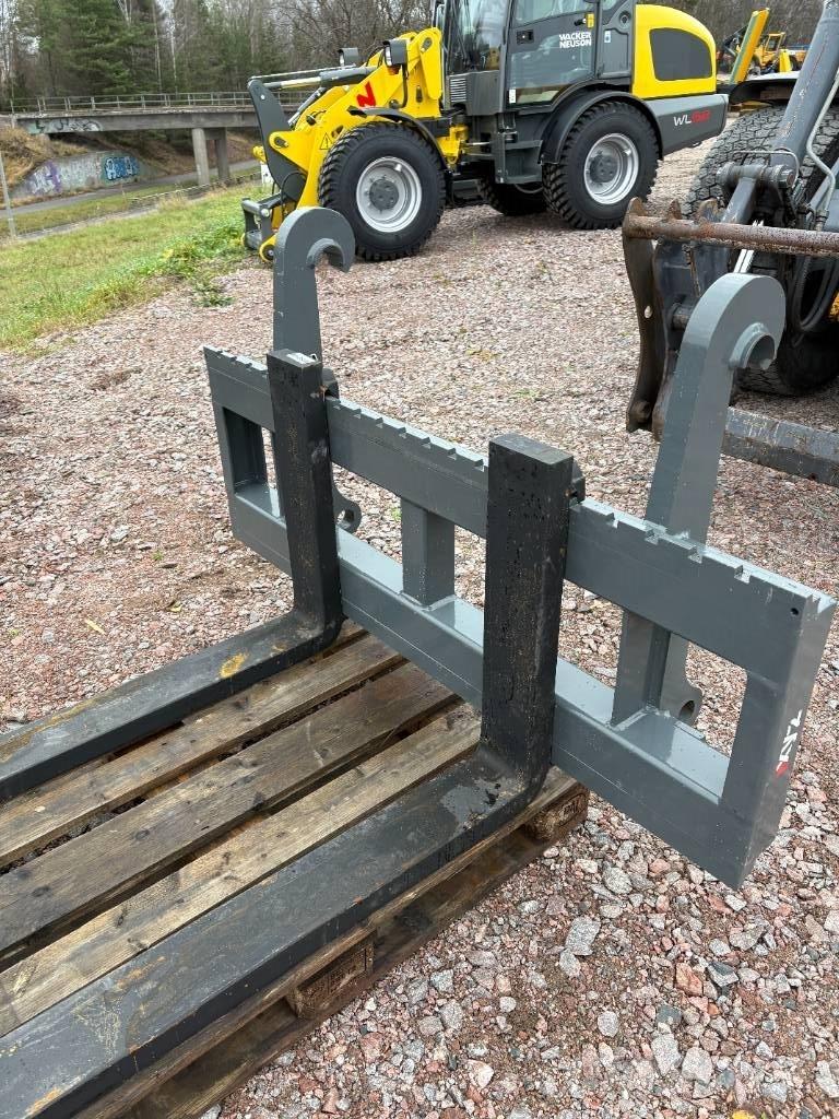 XYZ Gaffelställ BM Kolové nakladače