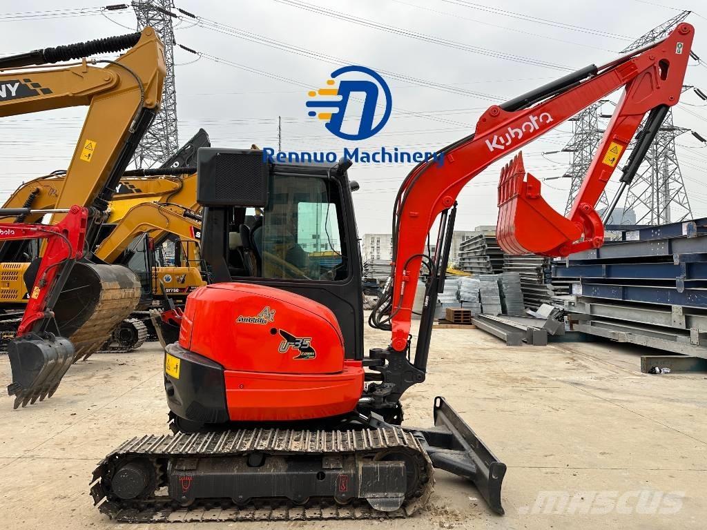 Kubota U 35 Mini rýpadla < 7t