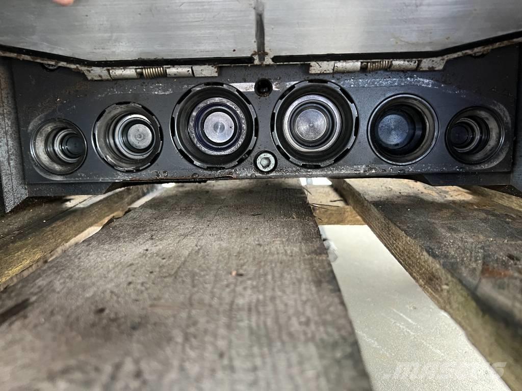 OilQuick OQ80 - 336F Rychlospojky