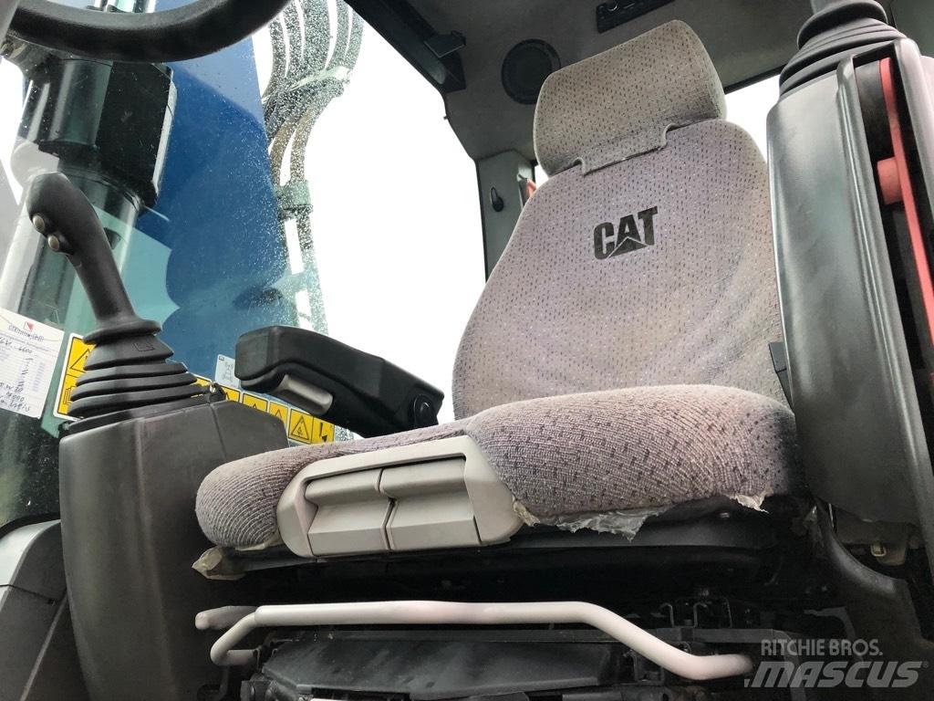 CAT M318F Kolová rýpadla