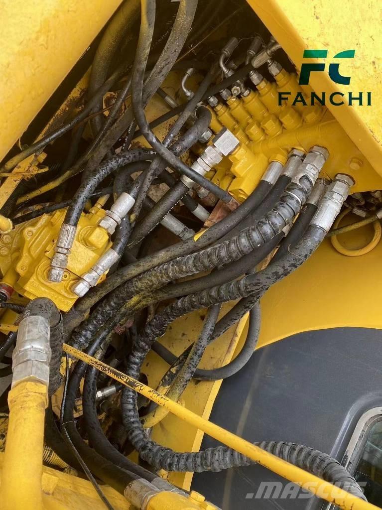 Komatsu PC 120 Pásová rýpadla