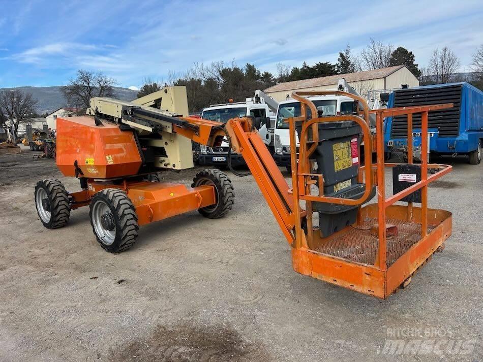 JLG 340 AJ Kloubové plošiny