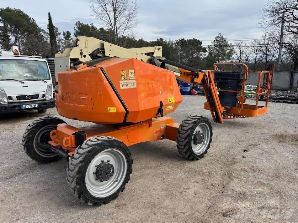 JLG 340 AJ Kloubové plošiny