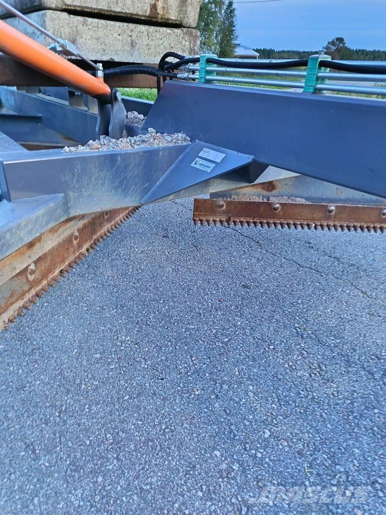  Serco Kerttu TL 2500 Tažené radlice