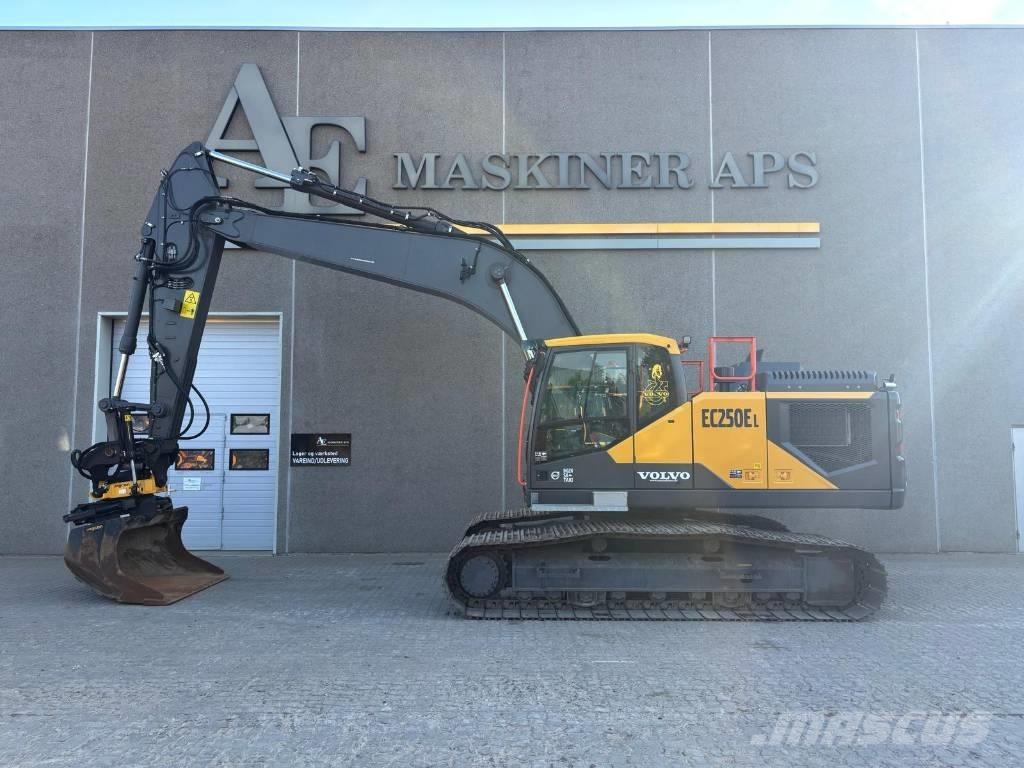 Volvo EC 250 EL Pásová rýpadla