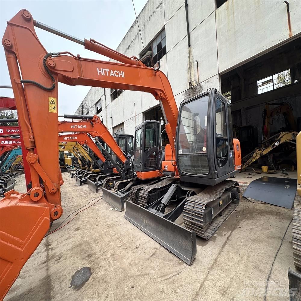 Hitachi EX 60 Pásová rýpadla