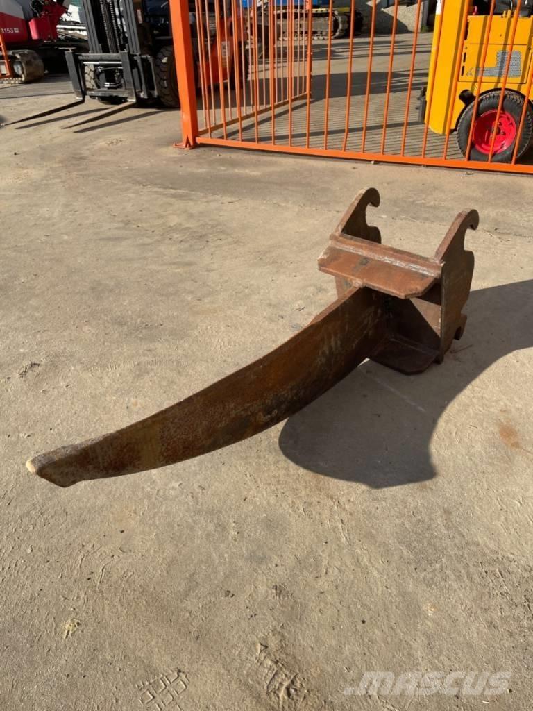  Rippertand Půdní rozrušovače