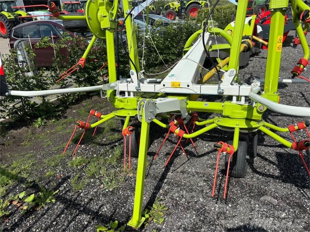 CLAAS Volto 700 Obraceče a shrabovače sena