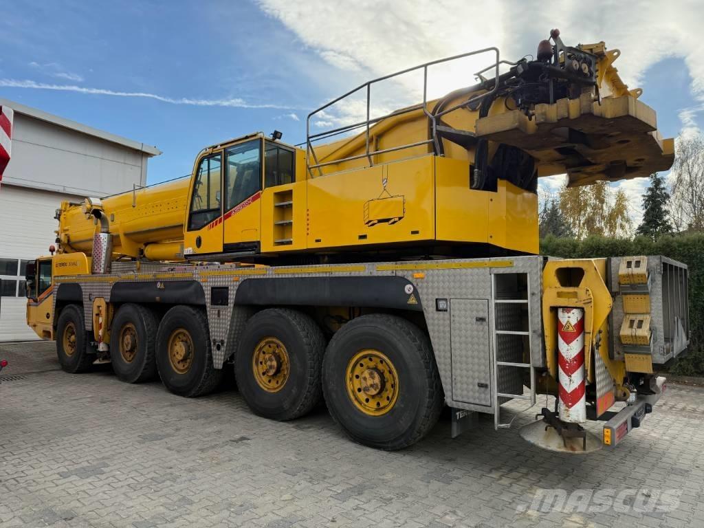 Demag AC 200-1 Univerzální terénní jeřáby