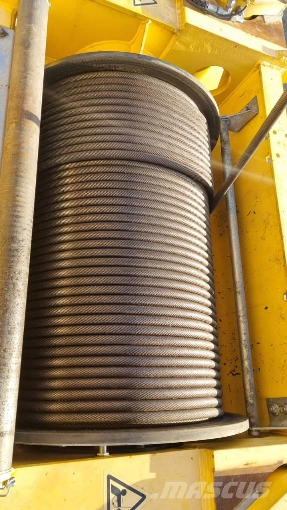 Demag AC 200-1 Univerzální terénní jeřáby