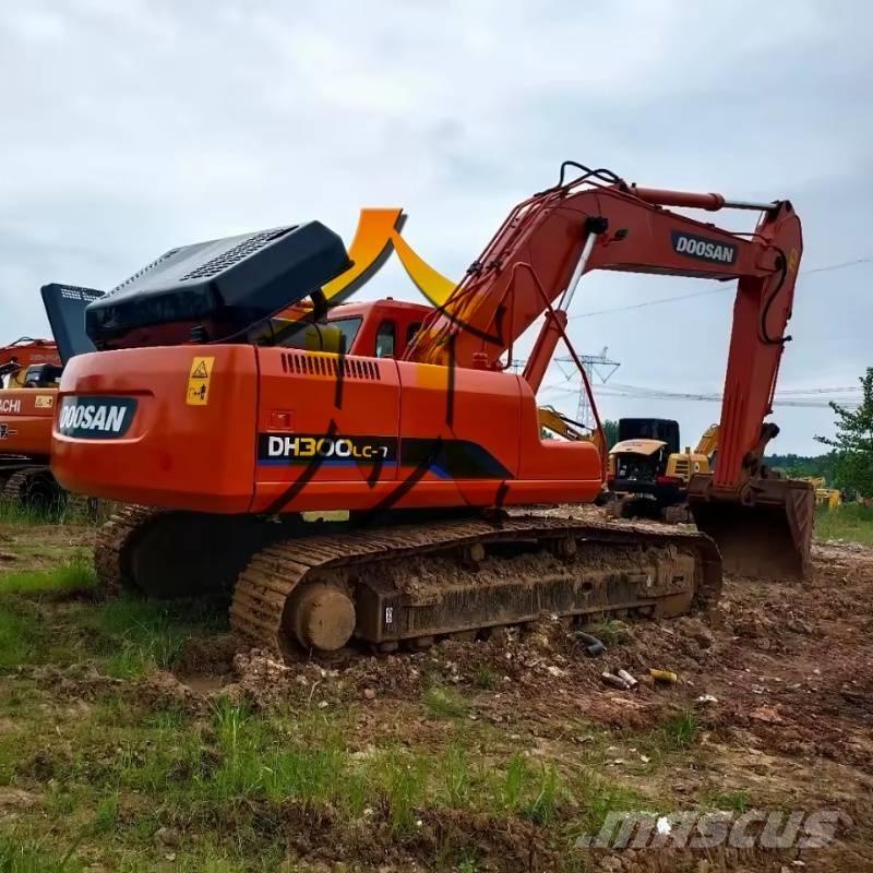 Doosan DH 300 LC-7 Pásová rýpadla