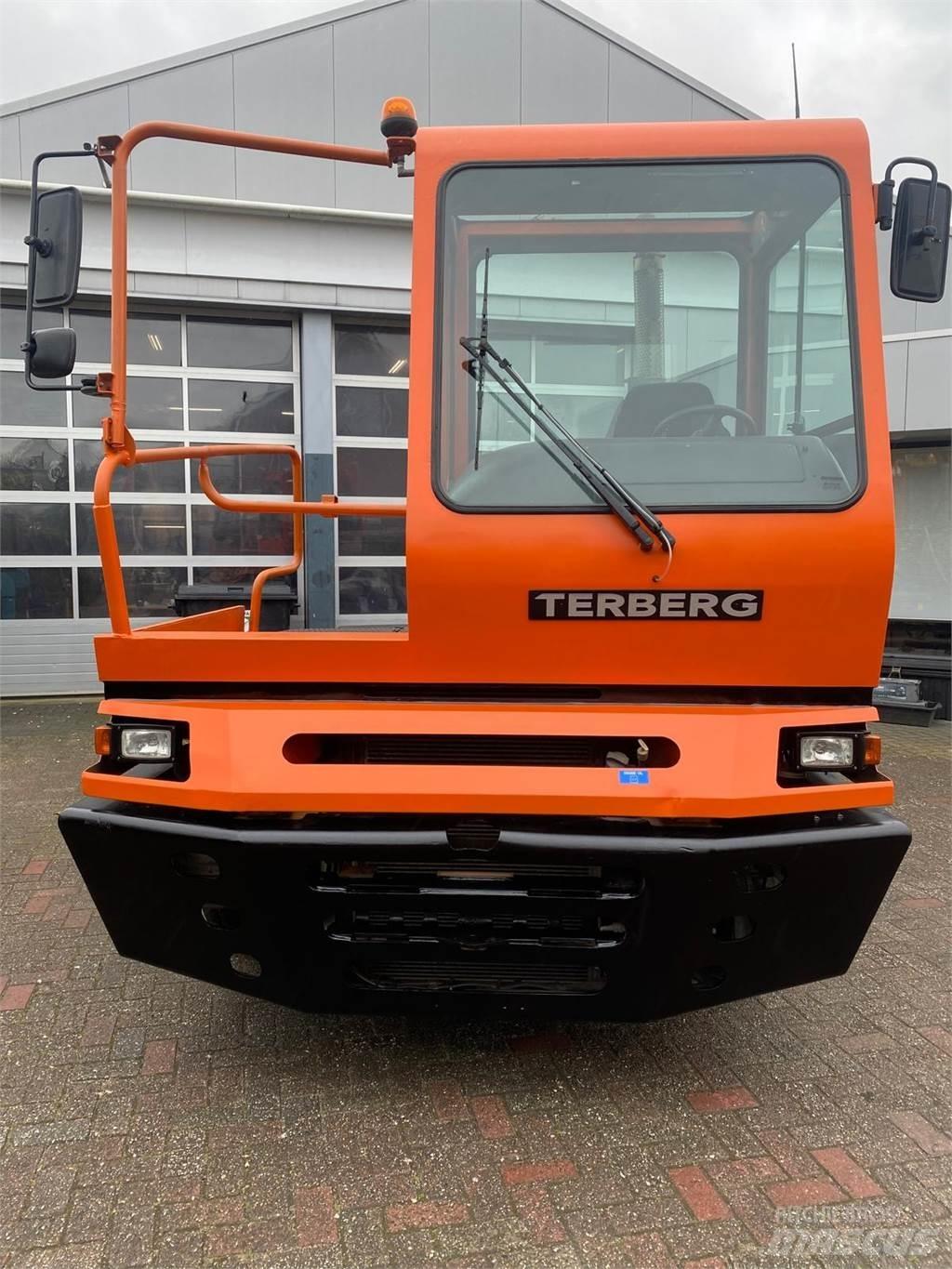 Terberg YT182 Terminálový tahač