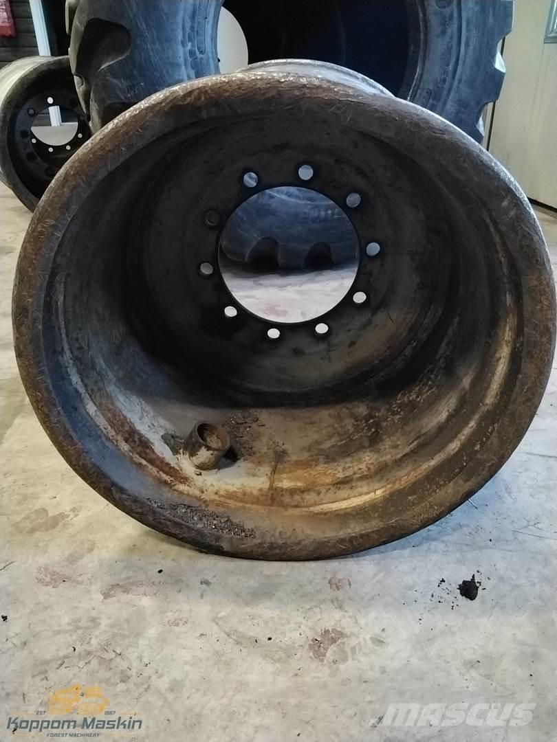 Valmet 890 24x26,5 Pneumatiky, kola a ráfky