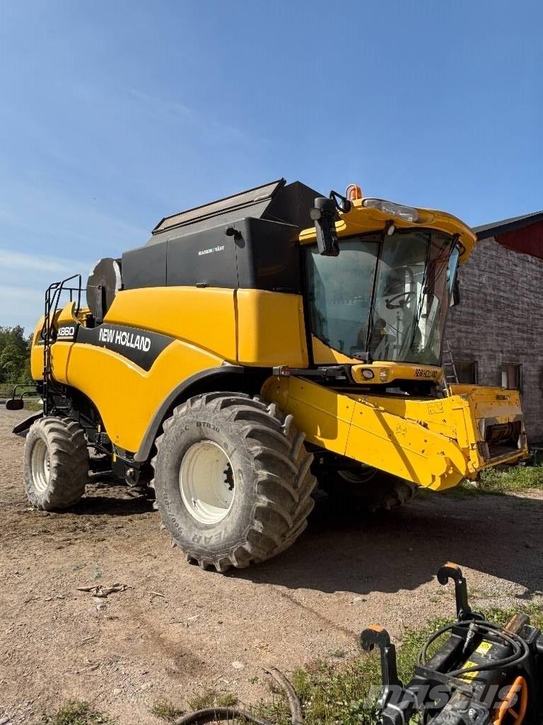 New Holland CX 860 Sklízecí mlátičky