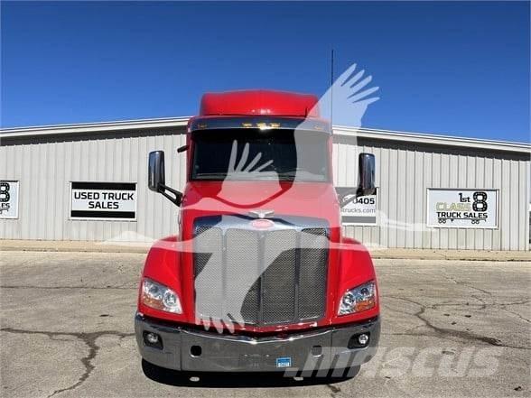 Peterbilt 579 Tahače