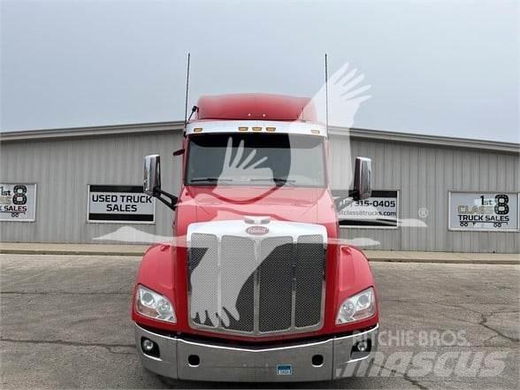 Peterbilt 579 Tahače