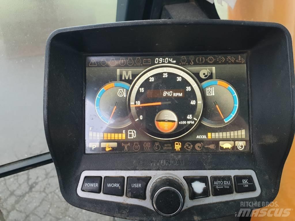 Hyundai R 220 LC-9A Pásová rýpadla