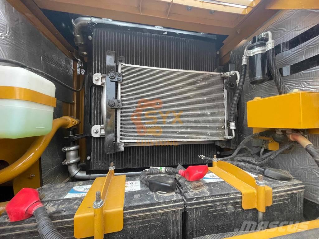 Sany SY 215 C Pásová rýpadla