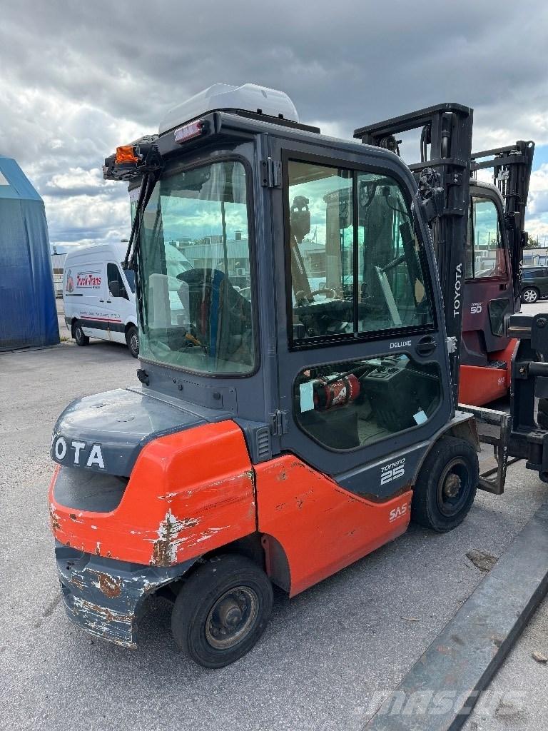 Toyota 02-8FDF25 Dieselové vozíky