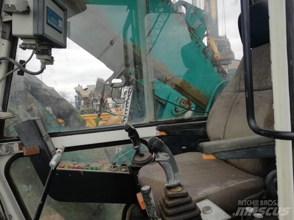 Casagrande B180 Ostatní vrtací zařízení