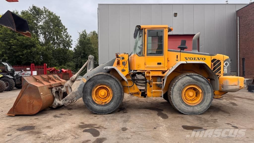 Volvo L 120 E Kolové nakladače