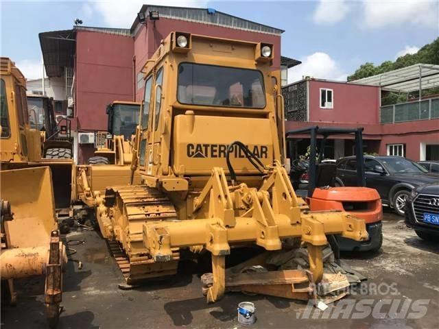 CAT D6D Pásové dozery