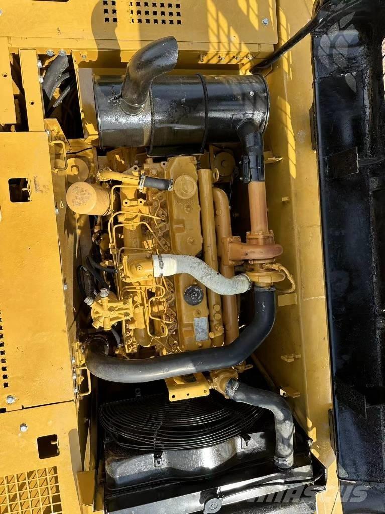 CAT 320 B Pásová rýpadla