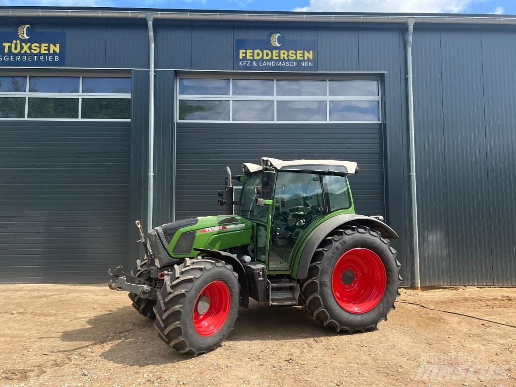 Fendt 211 Traktory