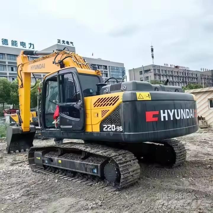 Hyundai 220-9S Pásová rýpadla