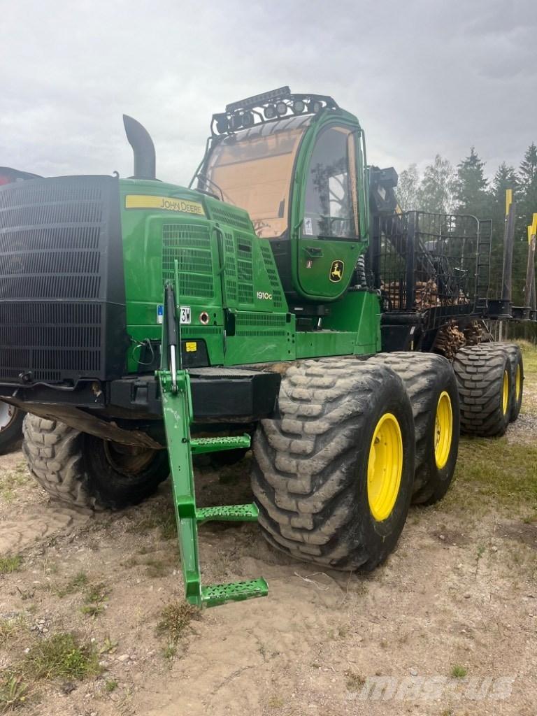 John Deere 1910G Vyvážecí traktory