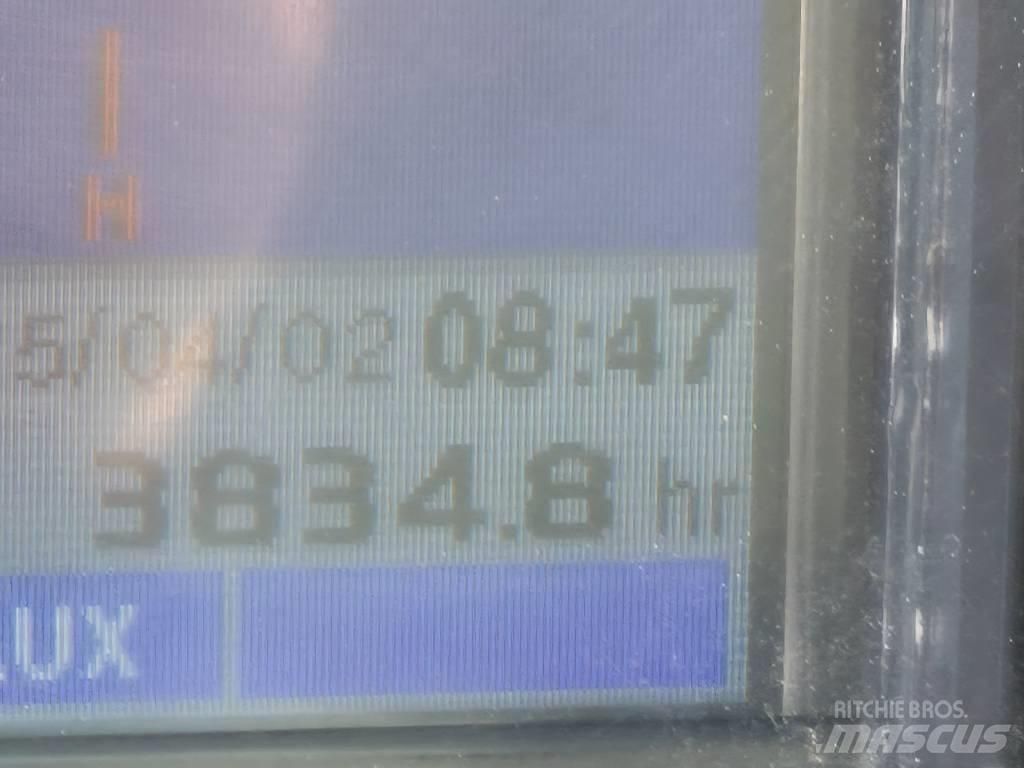 Takeuchi TB 280 FR Pásová rýpadla