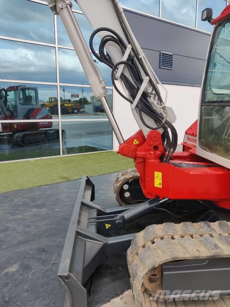 Takeuchi TB 80 FR Midi rýpadla 7t - 12t