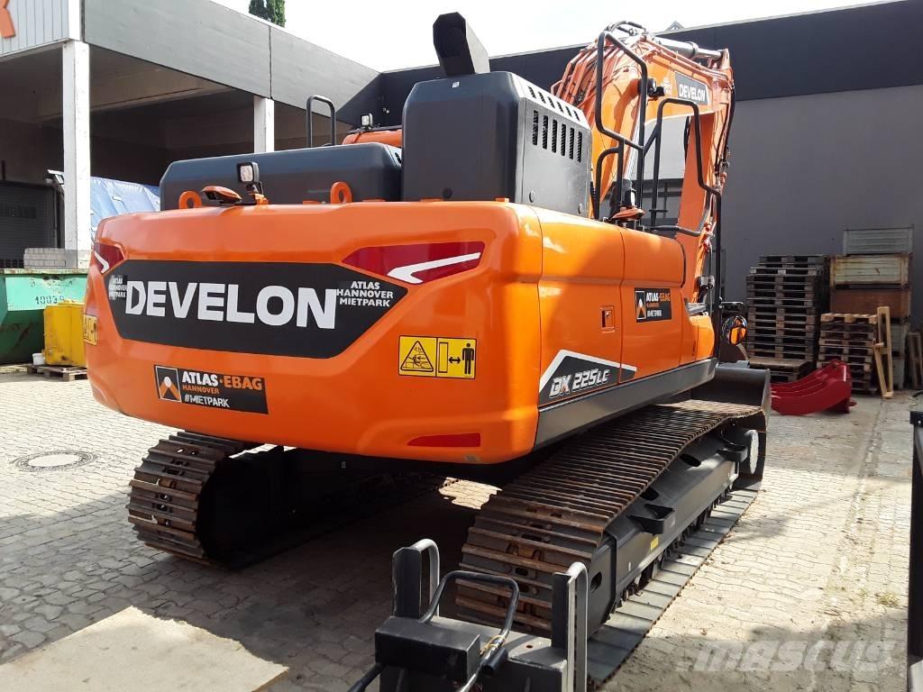 Doosan DX225LC-7 Pásová rýpadla