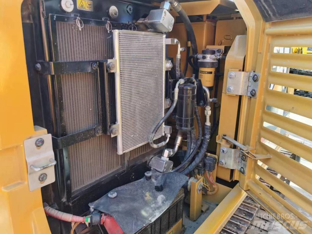 CAT 305.5E2 Pásová rýpadla