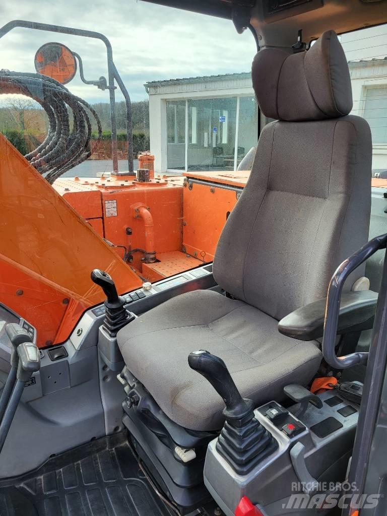 Doosan DX 140 LCR-3 Pásová rýpadla