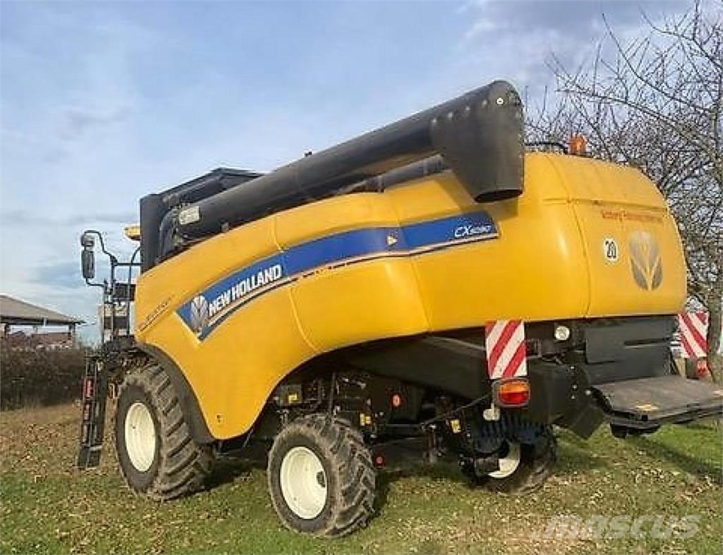 New Holland CX5090 Sklízecí mlátičky