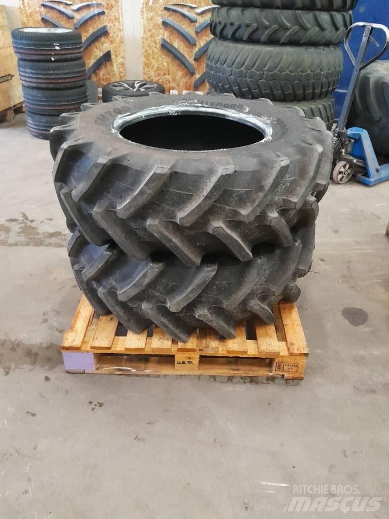Trelleborg TM700 Pneumatiky, kola a ráfky
