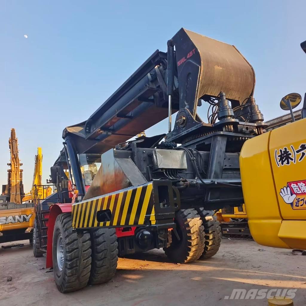 Sany SRSC 45 C30 Překladače kontejnerů