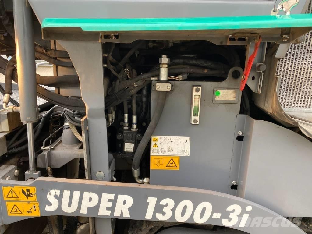 Vögele SUPER 1300-3I Finišery