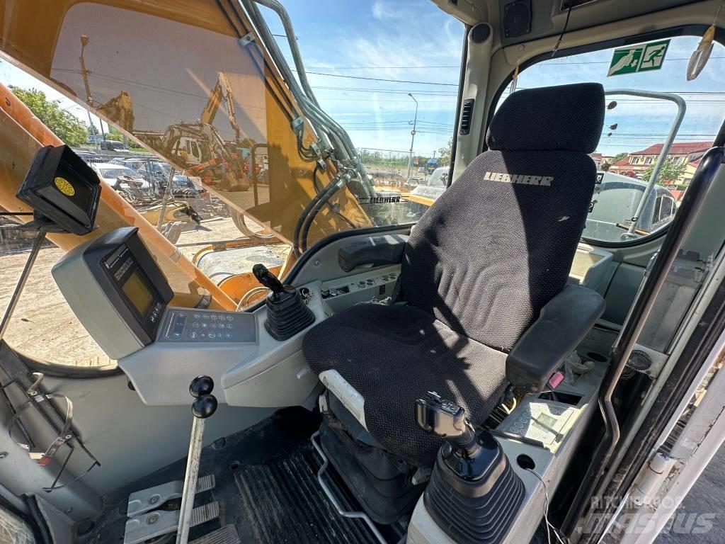 Liebherr R 906 LC Pásová rýpadla