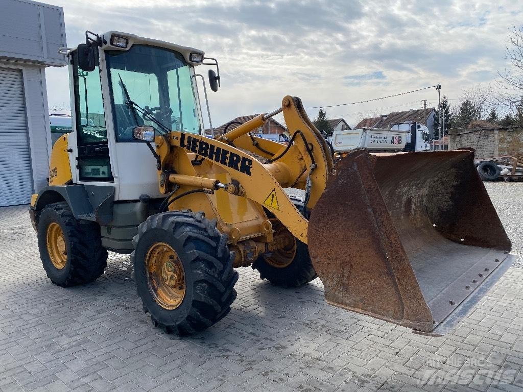 Liebherr 506 Stereo Kolové nakladače