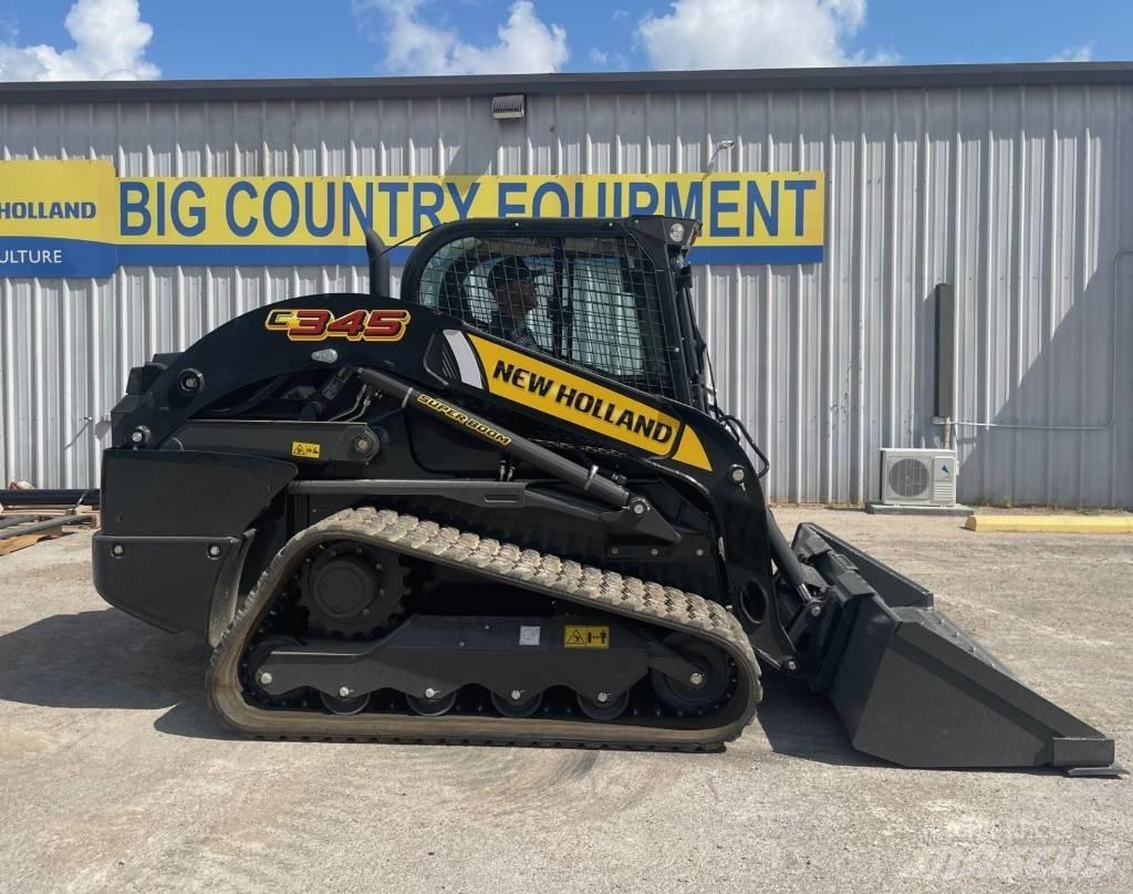 New Holland C345 Smykem řízené nakladače