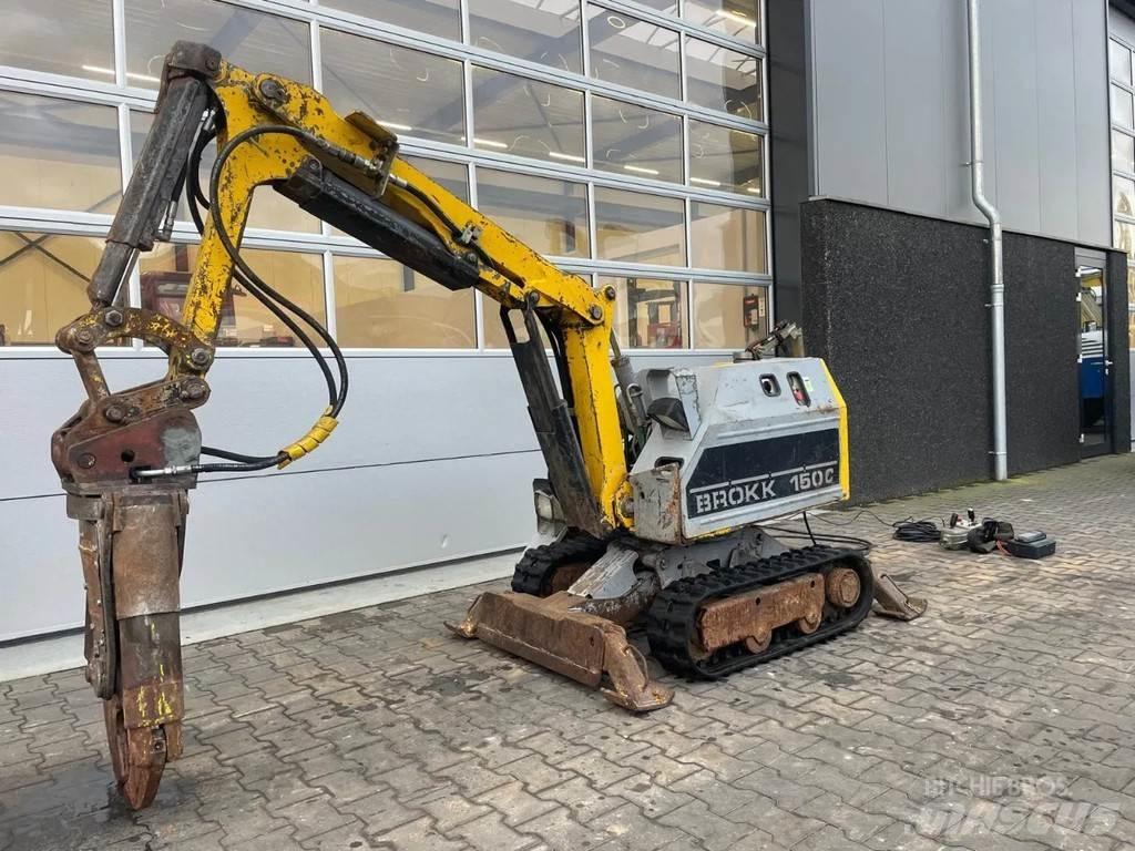 Brokk 150C Mini rýpadla < 7t