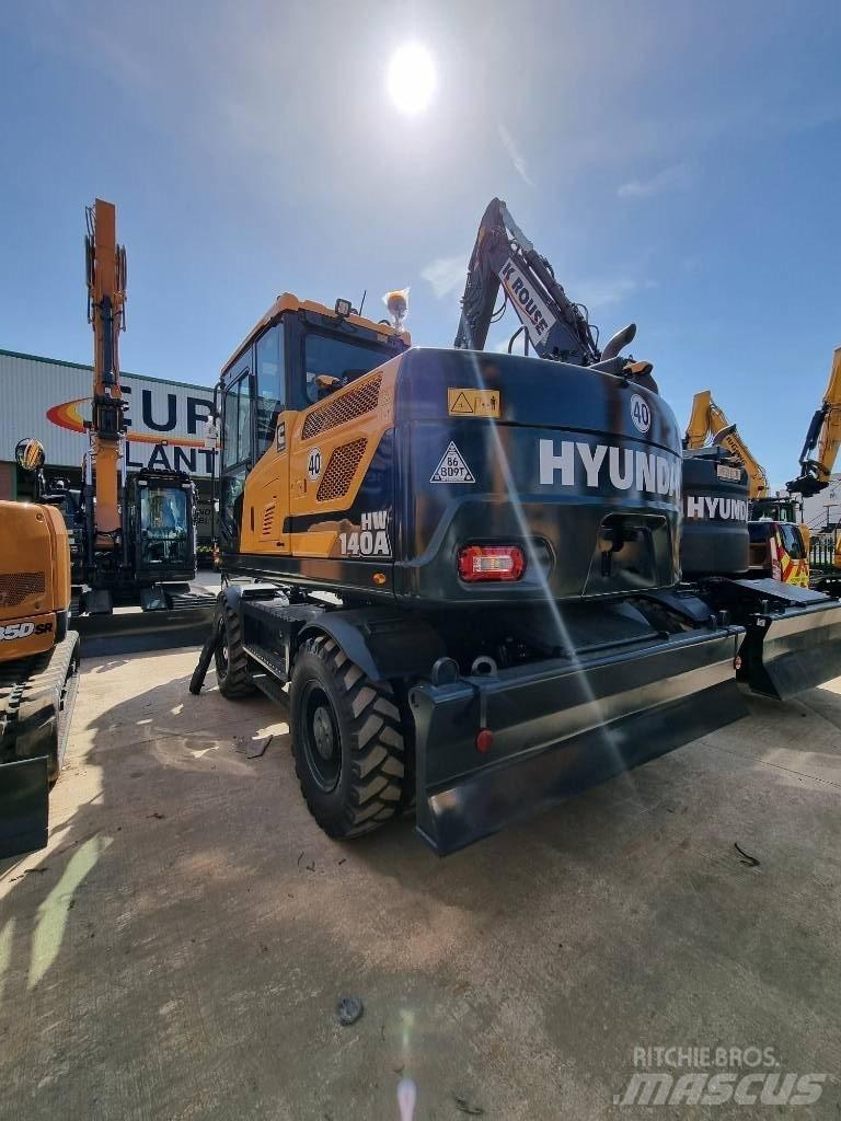 Hyundai HW140A Kolová rýpadla
