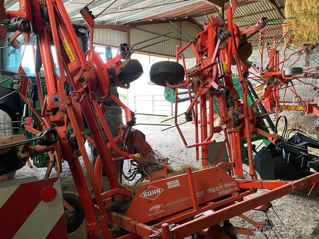 Kuhn GF 7601 MHO Obraceče a shrabovače sena