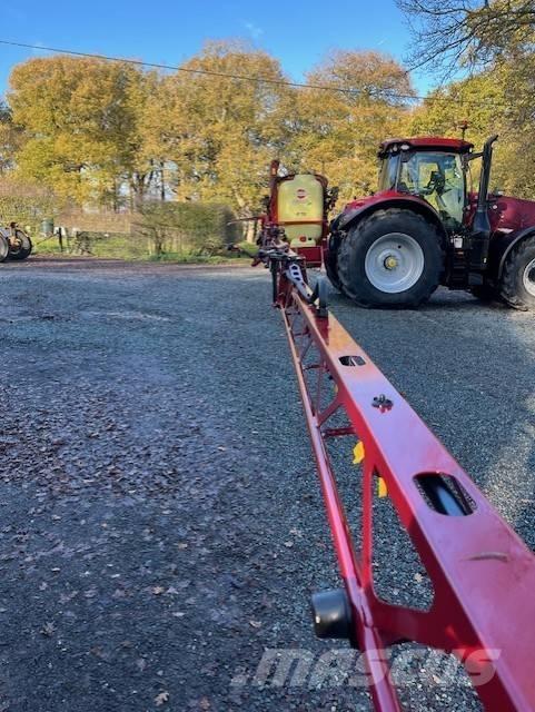 Hardi MASTER PLUS Nesené postřikovače