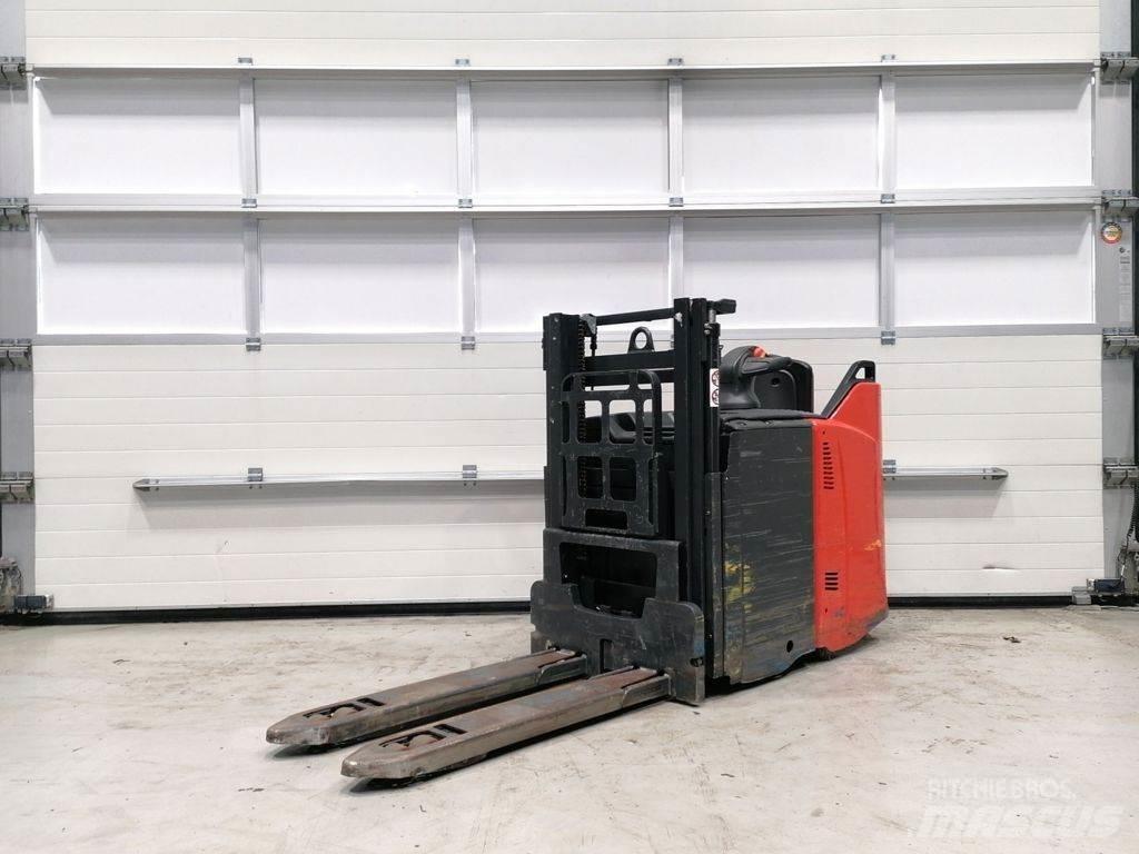 Linde D12 SP Ručně vedené vysokozdvižné vozíky