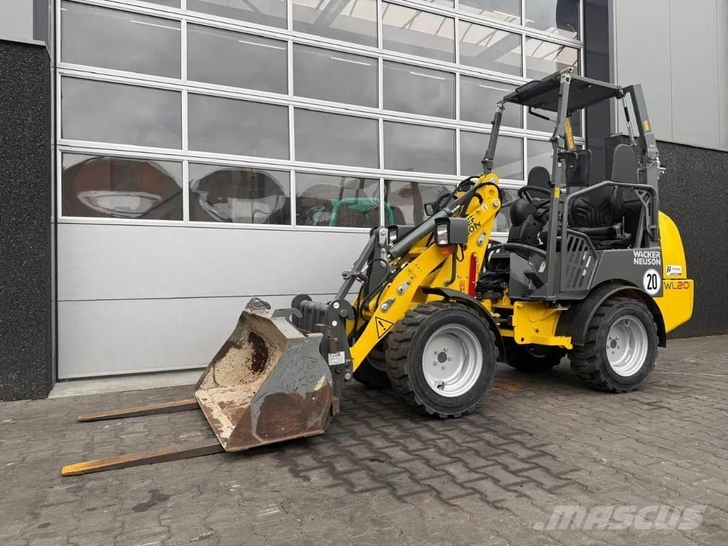 Wacker Neuson WL20 Kolové nakladače