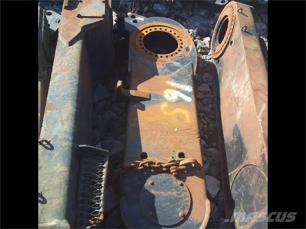 CAT 560 Pendelarm Převodovka