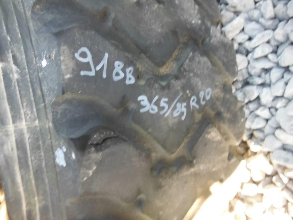 Michelin 365/85R20 Pneumatiky, kola a ráfky